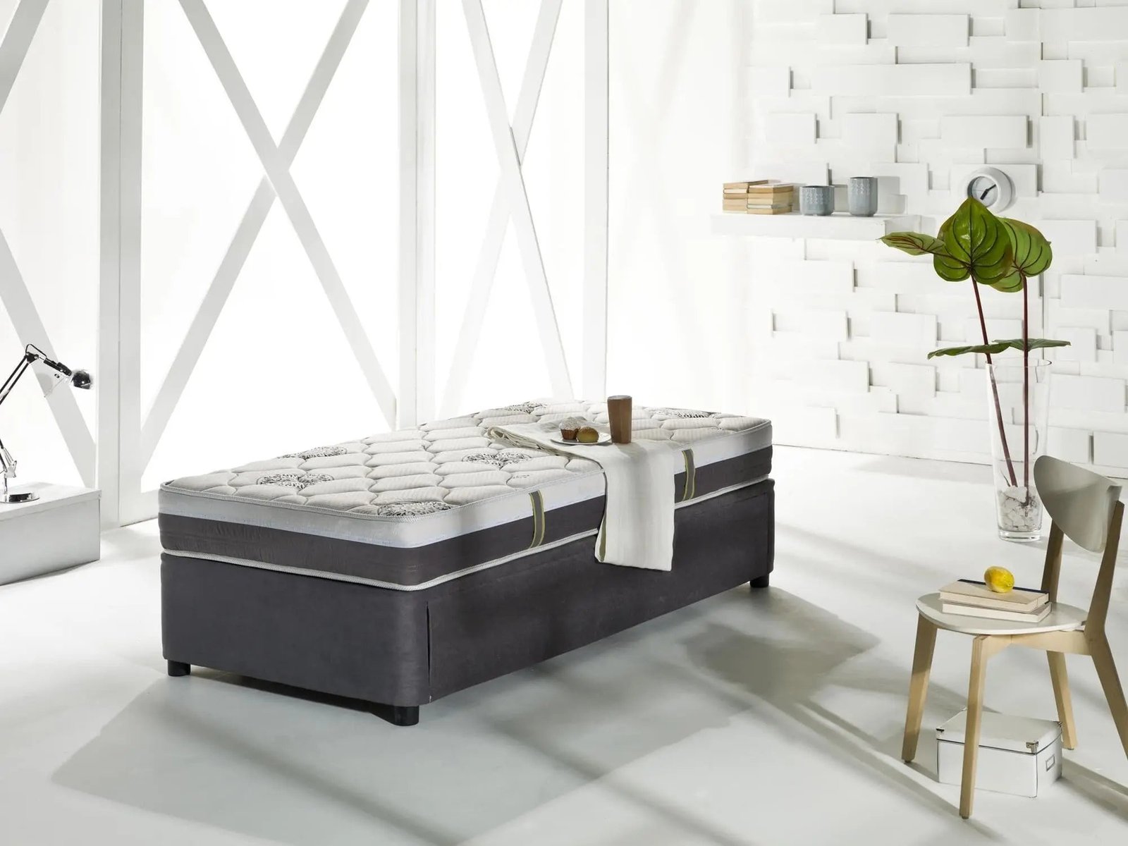 Four Season High Rise With Extra Mattress - Image 2