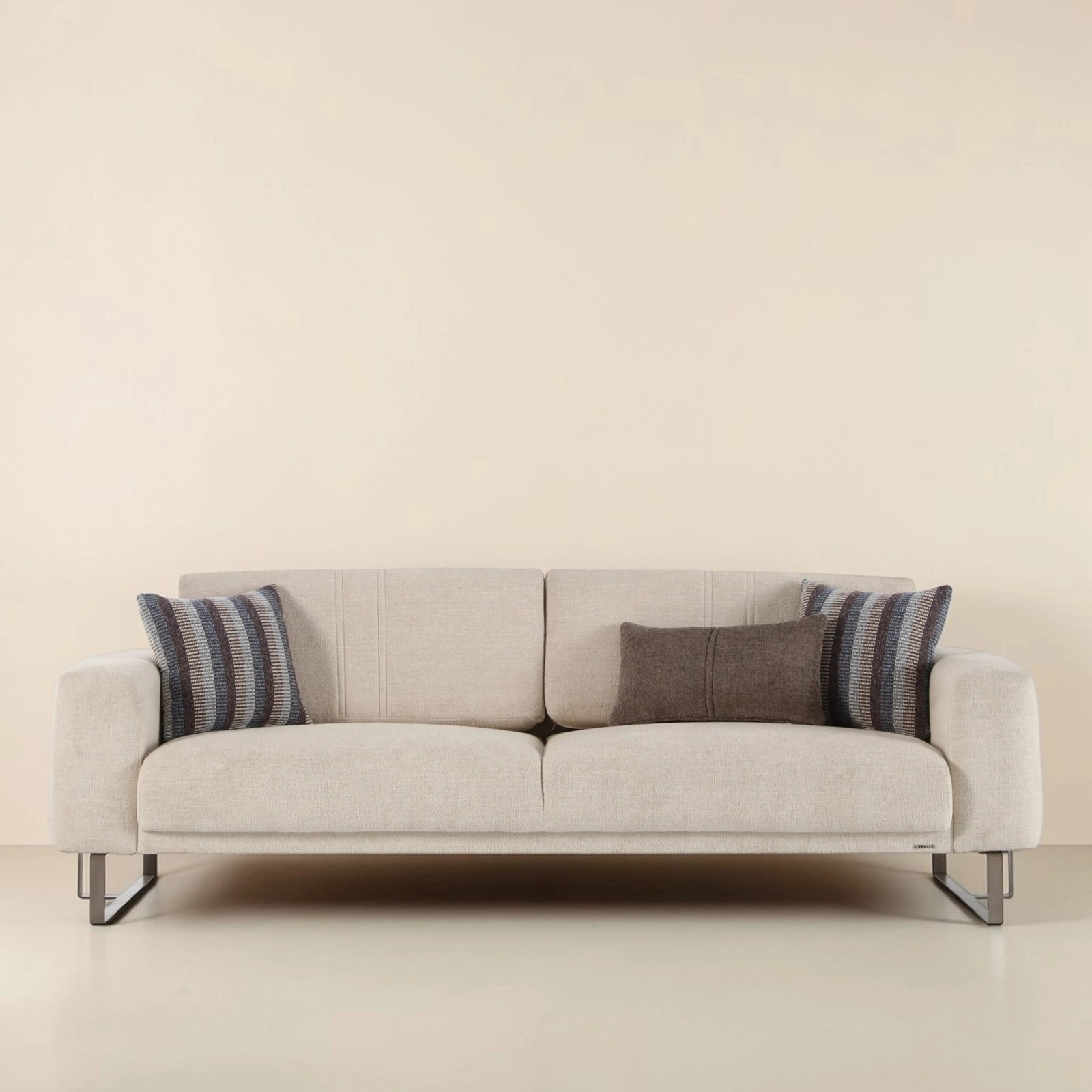 MIRANTE Living Room